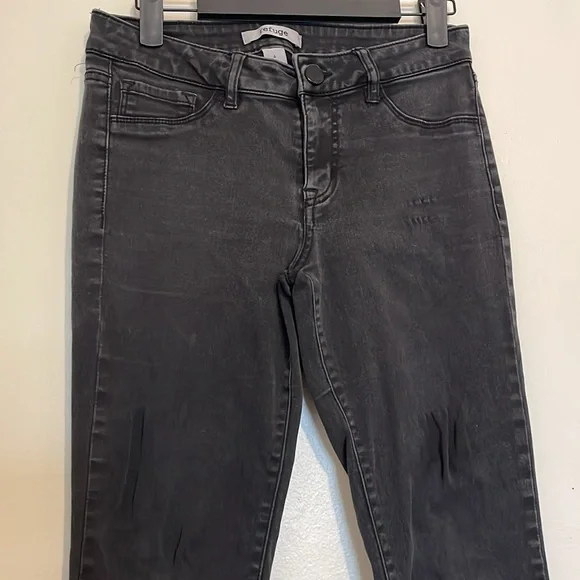 Refuge | Black Skinny Jeans - Picture 4 of 5